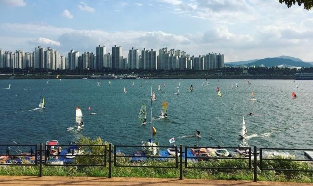 서울 한강 뚝섬유원지 쥬티클럽 전동포일 체험 (E-foil)