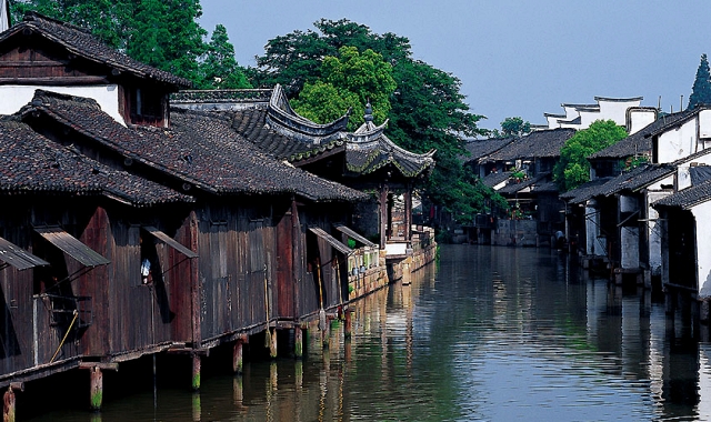 상하이 우전수향마을 야간투어 (입장료 & 동책 유람선 포함)