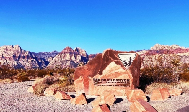 [투어가자] [당일투어] 레드락캐년 & 세븐매직마운틴 & 웰컴사인 투어