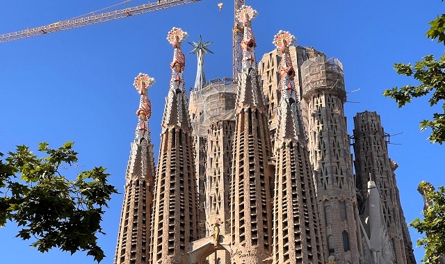 바르셀로나 사그라다 파밀리아 내부 집중 투어 (티켓 포함)