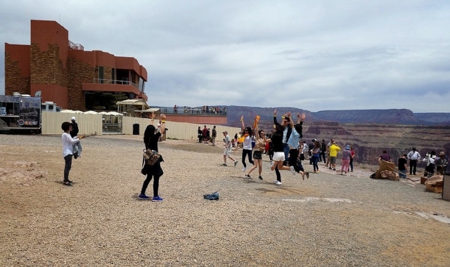 [투어가자] [당일투어] 그랜드캐년 웨스트림 & 웰컴사인 & 세븐매직마운틴 & 후버댐 투어