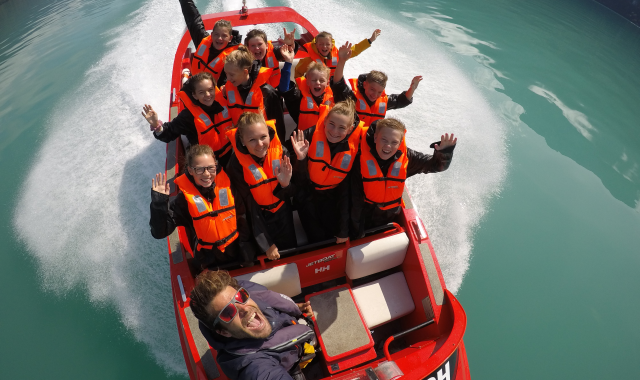 Interlaken lake Brienz jet boat