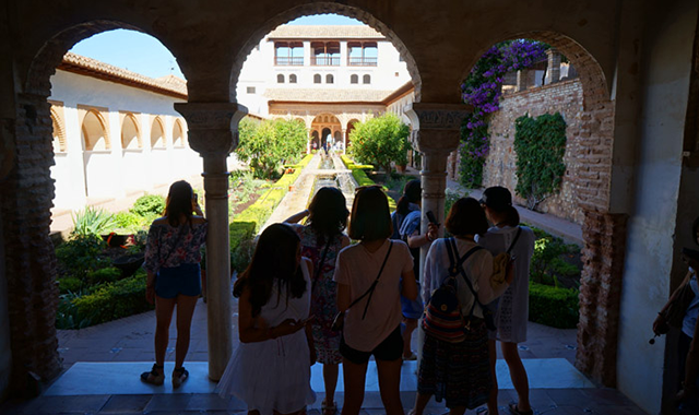 그라나다 알함브라 투어 - 최초 한국인 홍정아 공인 가이드 진행