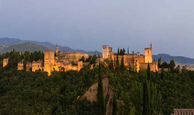 그라나다 알함브라 투어 - 최초 한국인 홍정아 공인 가이드 진행