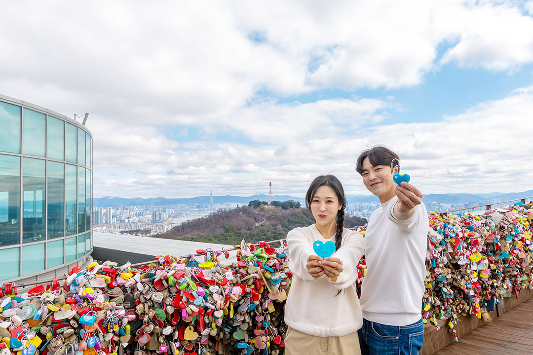 [독점할인] N서울타워 전망대 입장권 (남산약과 무료 증정)