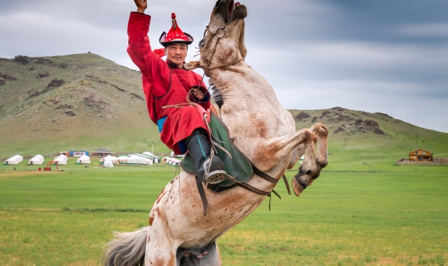 [노라투어] [3박4일] 몽골 노마딕 쇼부터 온천 테를지까지 대자연 속에서 즐기는 중부 몽골 힐링 투어