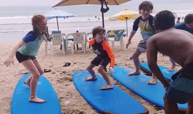 발리 꾸따 비치 서핑 레슨 by 리키서프스쿨