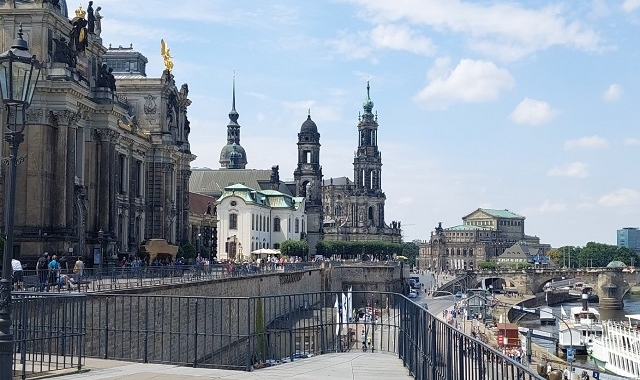 프라하에서 독일 드레스덴 & 작센스위스 지식 일일 투어
