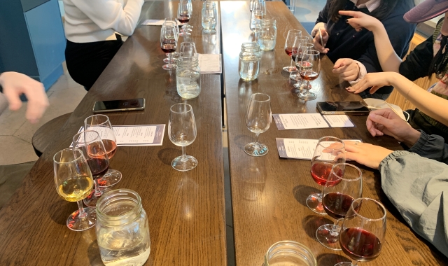 Niagara: Konzelmann Estate Winery Tasting Tour