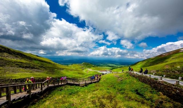 연길 출발: 백두산 천지를 만나는 데이 투어 (북파 코스)