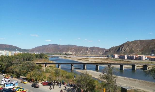 연길 출발: 도문 & 용정 & 명동촌 일일 투어