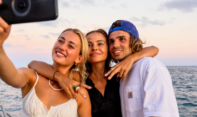 하와이 와이키키 클럽 DJ 파티 선셋 크루즈 & 불꽃놀이