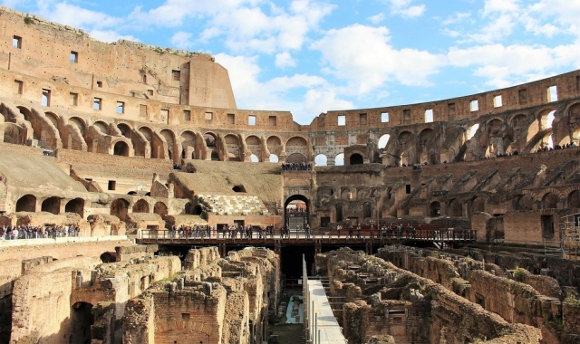 로마 콜로세움 & 포로 로마노 투어 - 가이드와 내부 입장 진행