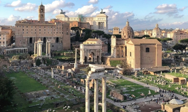 로마 콜로세움 & 포로 로마노 투어 - 가이드와 내부 입장 진행