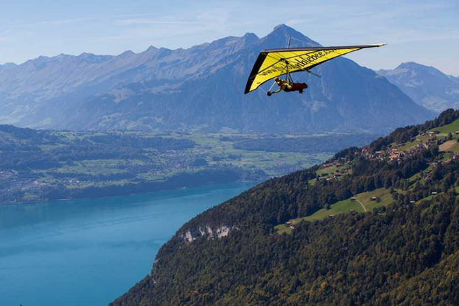 Interlaken Hang gliding by Bumblebee