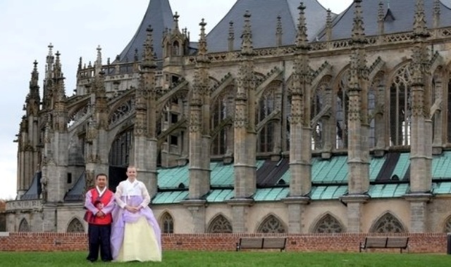 [후니가이드] 뭉치면 싸다! 보헤미아의 숨은 보석, 쿠트나 호라 투어
