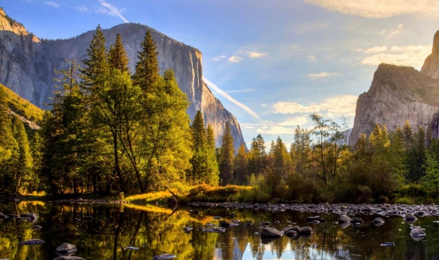 Yosemite & Giant Sequoia Trekking Day Trip from San Francisco