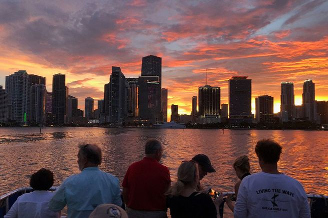 Miami Sunset Cruise (90 Minutes)