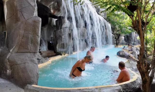 [베나자] 나트랑 체크아웃 투어 (롱손사, 머드 온천, 야시장, 공항 샌딩)