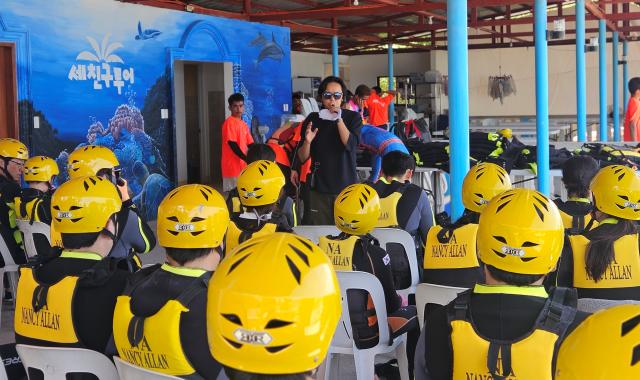 [세친구투어] 세부 패스트트랙 오캐팩 (오슬롭 고래상어 & 투말록폭포 & 가와산 캐녀닝)