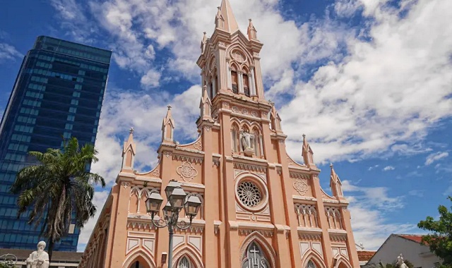 [다낭고스트] 다낭 체크아웃 시티투어 (마사지, 씨푸드 디너 포함)