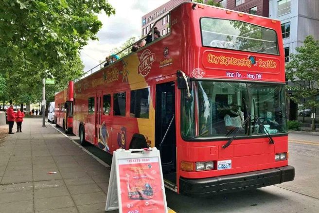 Seattle Hop-On Hop-Off City Tour Bus
