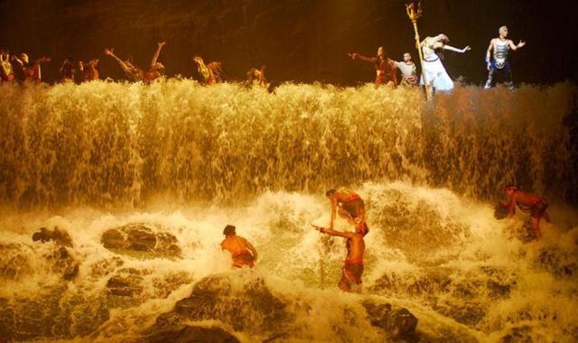 베이징 시내 일일 버스 투어 (천안문 광장, 자금성, 경산공원, 천단공원, 진락궁 서커스)
