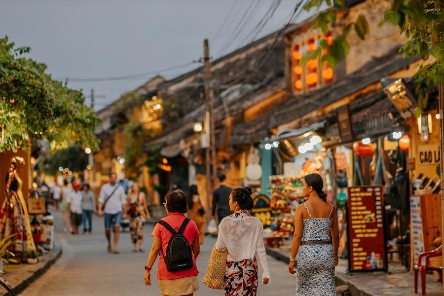 호이안 아오자이 인스타 핫플 투어 (가이드, 소원초, 공항샌딩가능, 한국인전용)