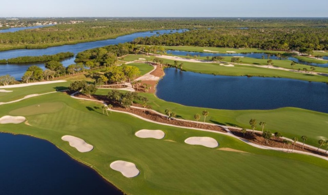 ​Hawaii: Coral Creek Golf Club 18-Hole Round with Cart