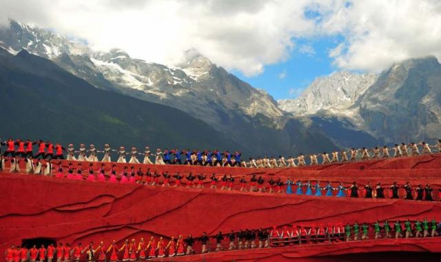 리장 옥룡설산 & 인상여강쇼 일일 투어