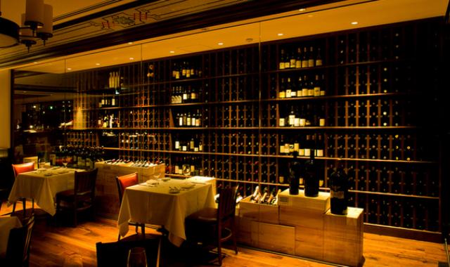 東京・ウルフギャングステーキハウス by ウルフギャングズウィナー シグニチャー 青山店