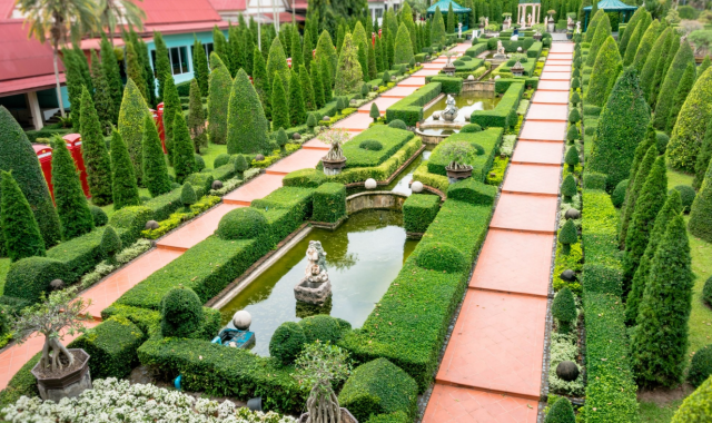 パタヤ・ノンヌッチトロピカルガーデン＆水上マーケット半日プライベートツアー(パタヤ出発)