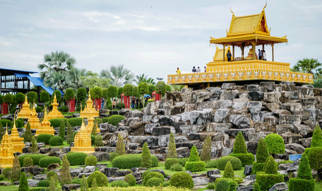 パタヤ・ノンヌッチトロピカルガーデン＆水上マーケット半日プライベートツアー(パタヤ出発)