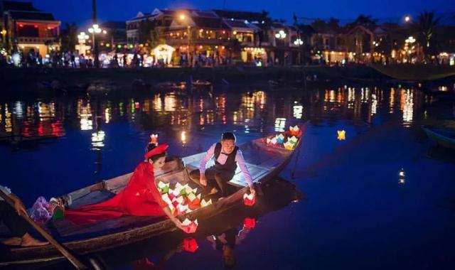 호이안 호아이강 소원초 띄우기 체험 투어 (WAUG Exclusive)