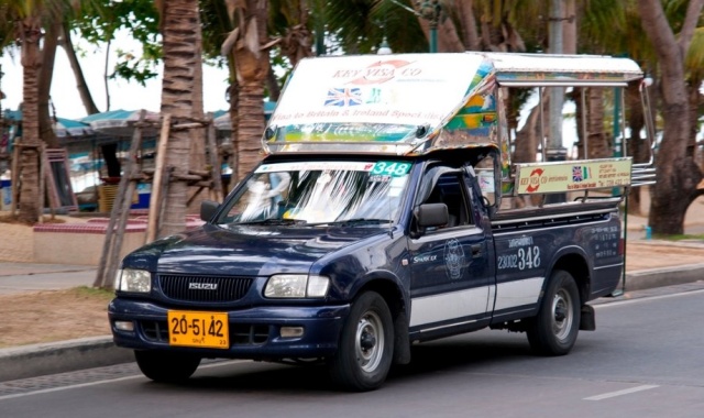 パタヤ・クロコダイルファームデイツアー（ホテルピックアップ込み）