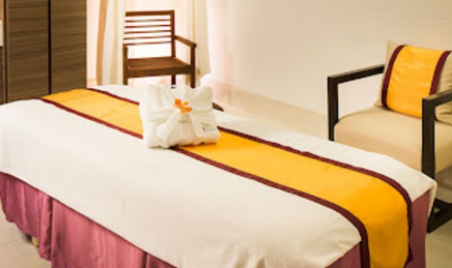 괌 아유아람 스파 - 닛코, 리가로얄, 힐튼 지점