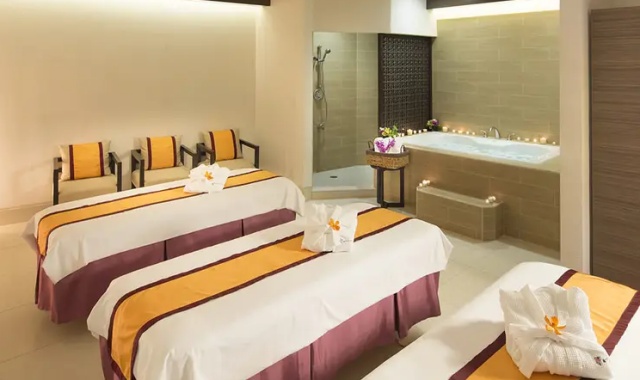 괌 아유아람 스파 - 닛코, 리가로얄, 힐튼 지점