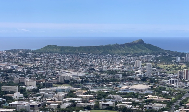 Hawaii Island Private Tour with a Female Photographer