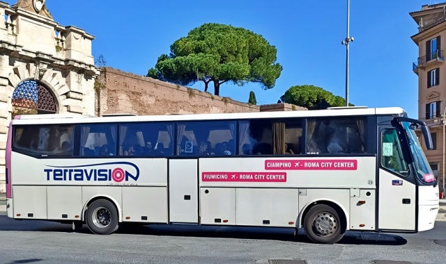 로마 참피노 공항 버스 (참피노 공항 - 테르미니 역)