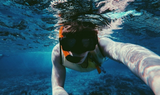 발리 렘봉안 섬 & 아네차 세일링 투어 (왕복 픽업 & 중식 포함)