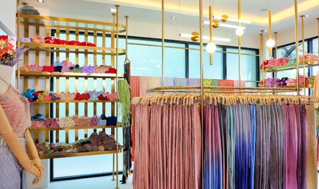 バンコク伝統衣装レンタルbyセンスオブタイ