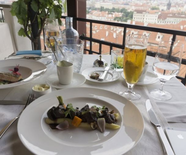 activity_detail_image