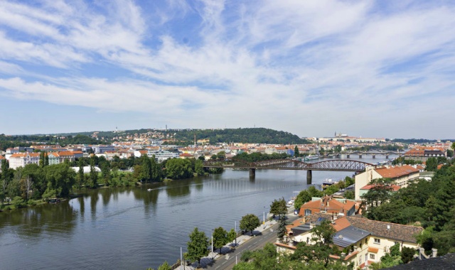 프라하 공인 가이드와 함께 핵심 명소 & 맛집 단독 투어