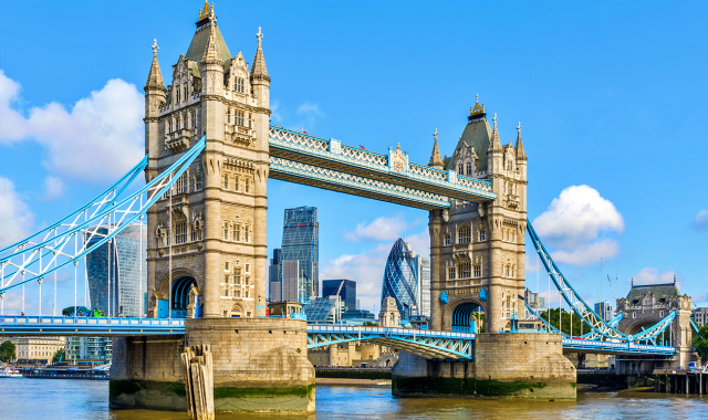 런던 템즈강 카나리워프 익스피리언스 스피드보트