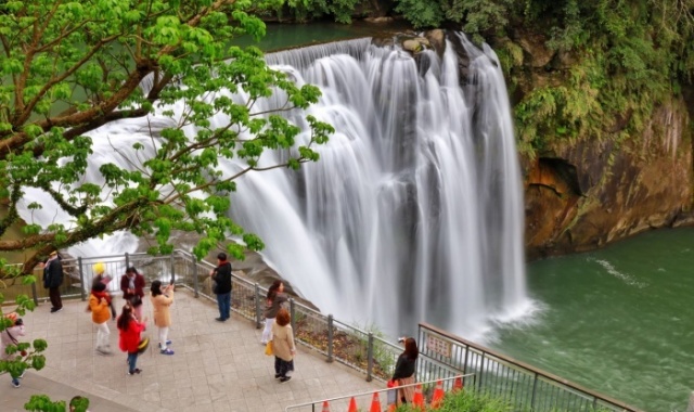 [JJ투어] 타이베이 출발: 대만 예스폭진지 + 허우통, 징통 6시간 택시투어