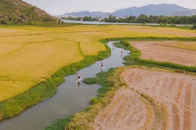 Nha Trang: Sunset Stand Up Paddle Board Tour