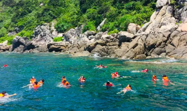 [다낭고스트] 다낭 참섬 해적 호핑 투어 (무제한 맥주 & 디제잉 파티)