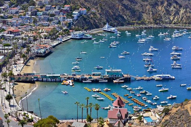 Catalina Island One-Way Ferry from Los Angeles (by Tamis)