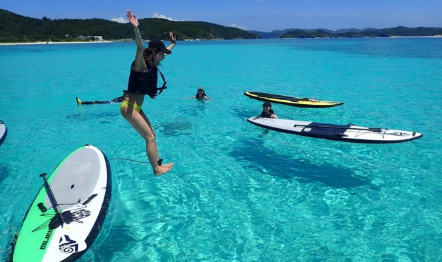 나트랑 해적 호핑투어 (무제한 음료&맥주, 스노클링, 스피드보트)