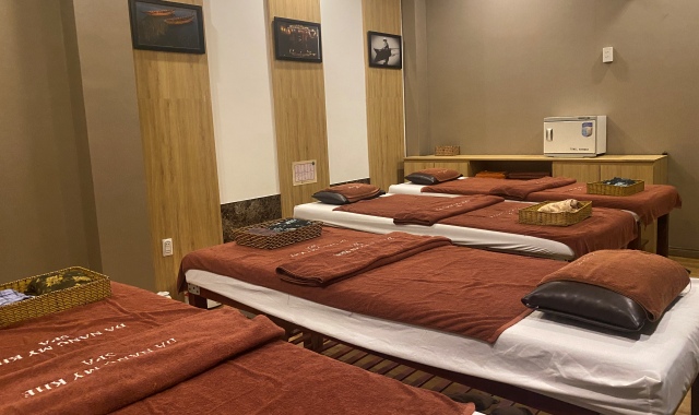 다낭 미케비치 미케스파 - 미케비치 도보 7분